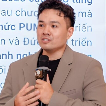 Vuong Hoang - Co-founder VietnamSKU Europe